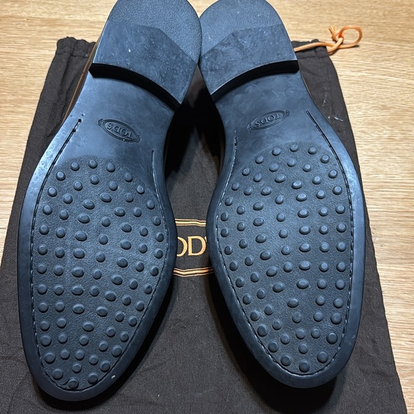 Authentic Tod’s Brown Loafers, EUC, “Tod’s” 7.5, US Men’s 9 - Picture 2 of 9
